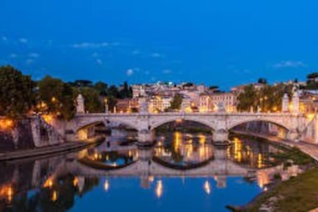 Holiday Home In Trastevere โรม ภายนอก รูปภาพ